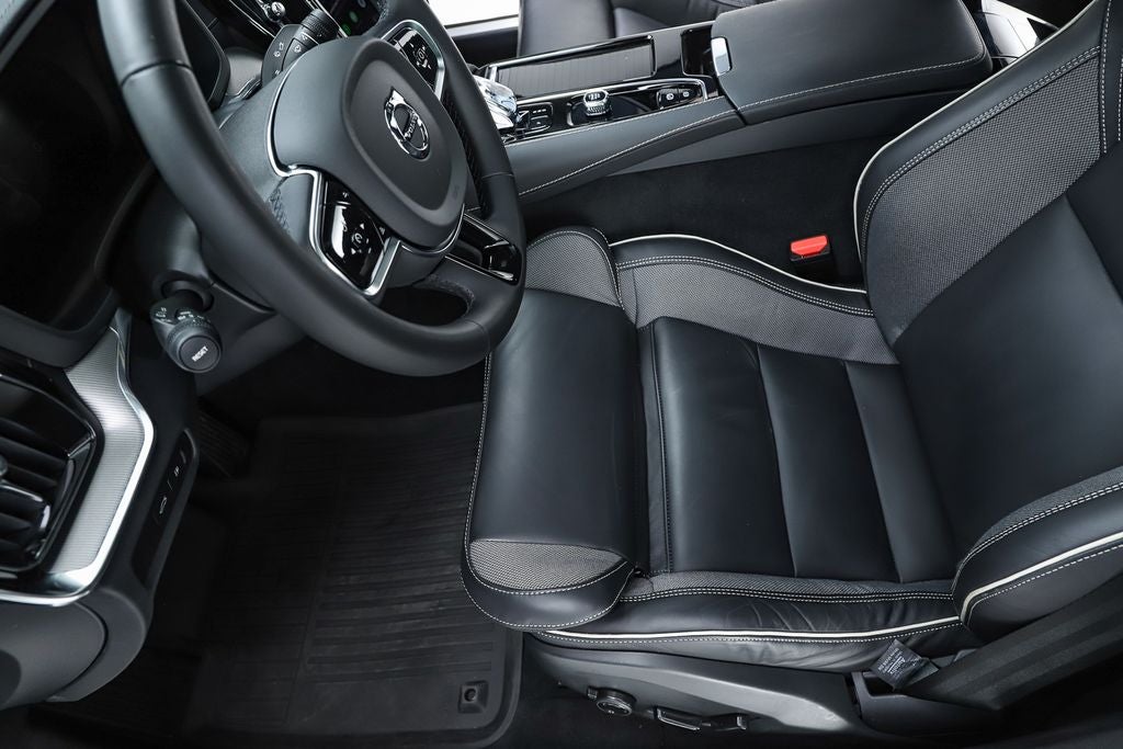 2024 Volvo S60 Recharge Plug-In Hybrid Ultimate