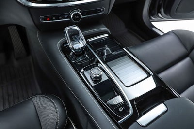 2024 Volvo S60 Recharge Plug-In Hybrid Ultimate