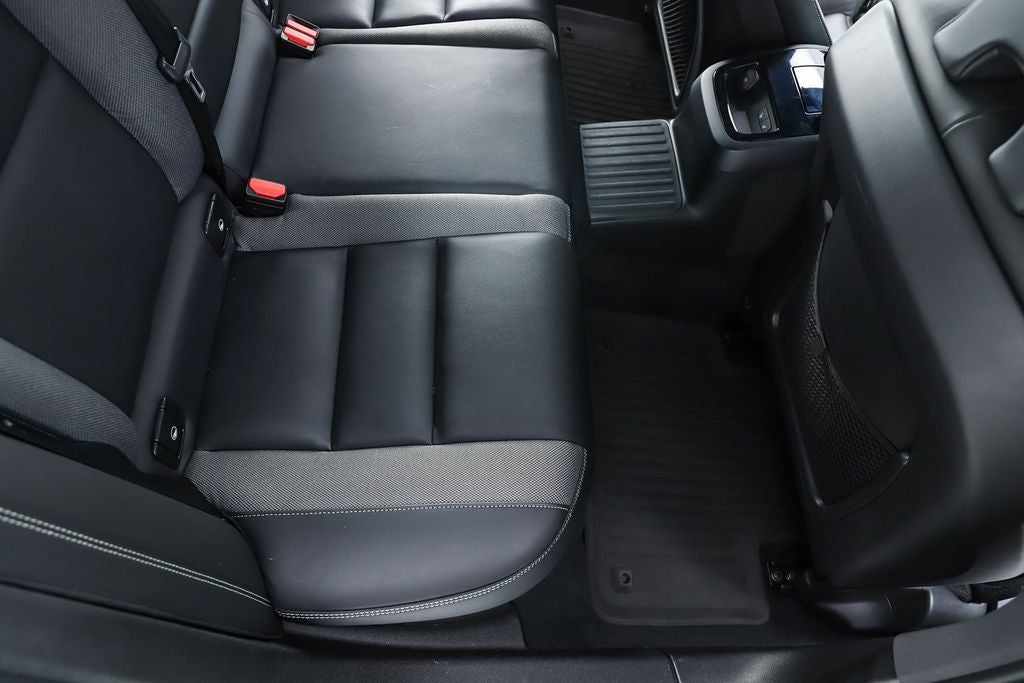 2024 Volvo S60 Recharge Plug-In Hybrid Ultimate