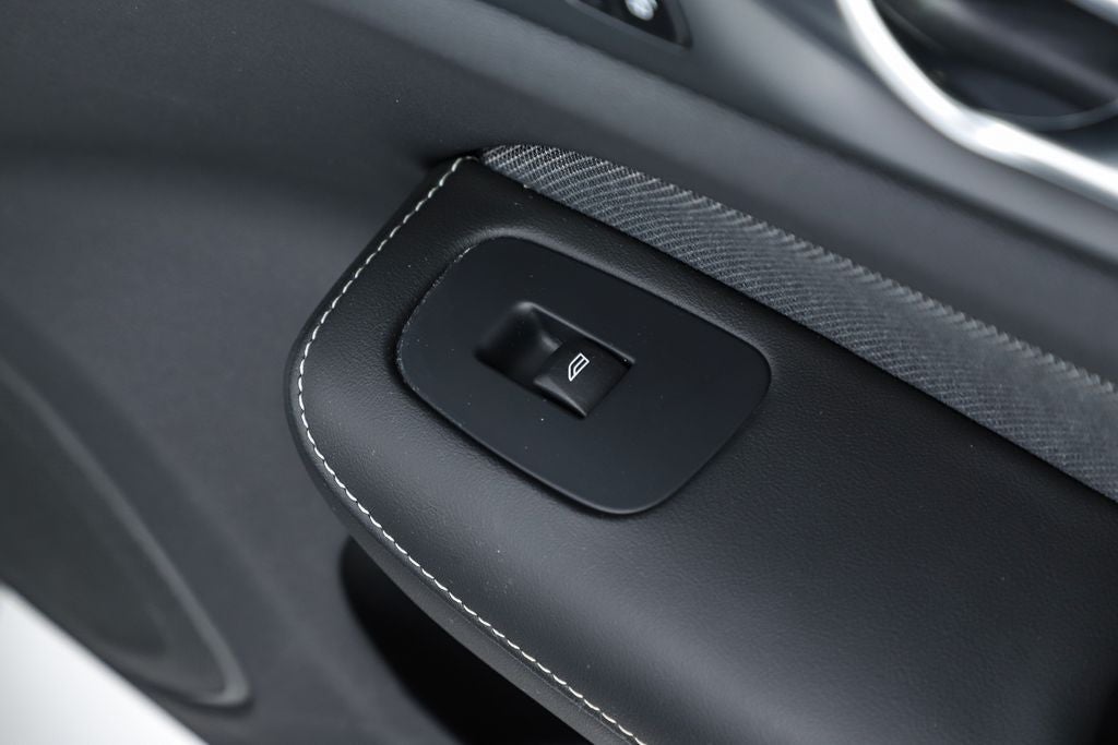 2024 Volvo S60 Recharge Plug-In Hybrid Ultimate