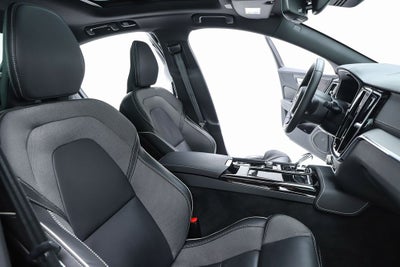 2024 Volvo S60 Recharge Plug-In Hybrid Ultimate