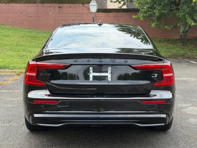 2024 Volvo S60 Recharge Plug-In Hybrid Ultimate