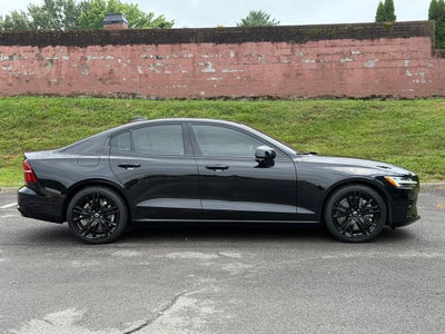 2024 Volvo S60 Recharge Plug-In Hybrid Ultimate