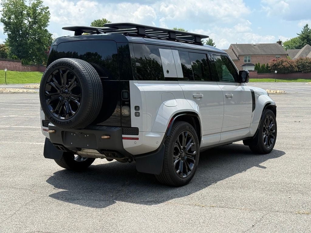 2026 Land Rover Defender 110 OCTA