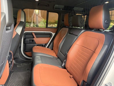 2026 Land Rover Defender 110 OCTA