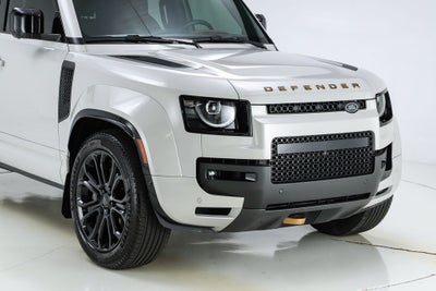 2026 Land Rover Defender 110 OCTA