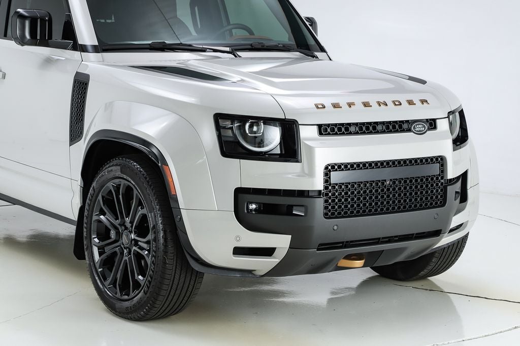2026 Land Rover Defender 110 OCTA