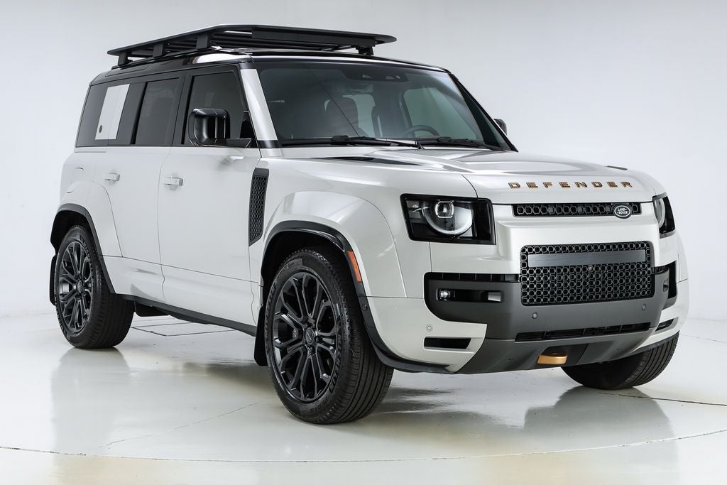2026 Land Rover Defender 110 OCTA