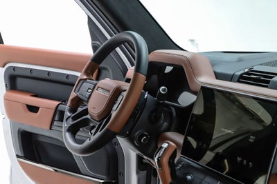 2026 Land Rover Defender 110 OCTA