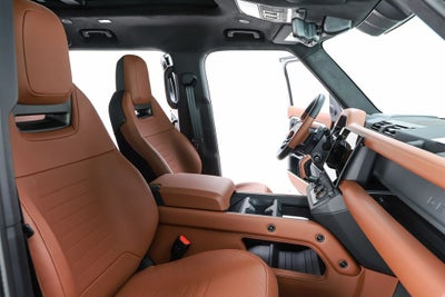 2026 Land Rover Defender 110 OCTA