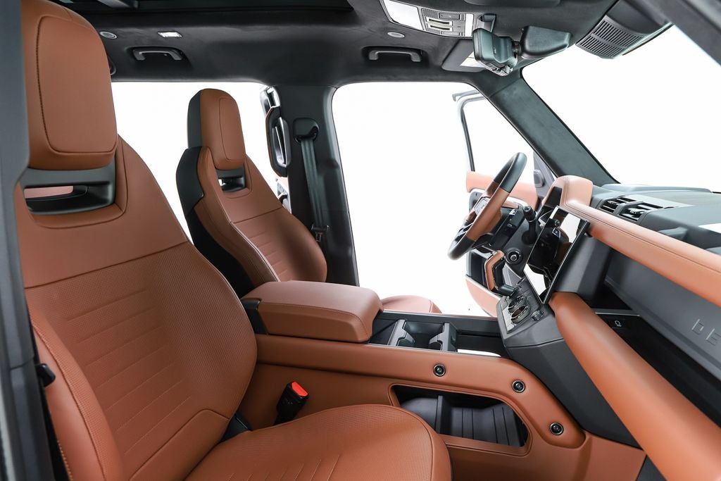 2026 Land Rover Defender 110 OCTA