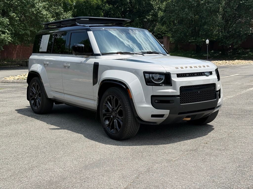 2026 Land Rover Defender 110 OCTA