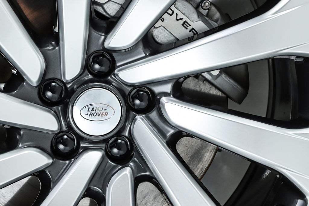 2025 Land Rover Range Rover SE
