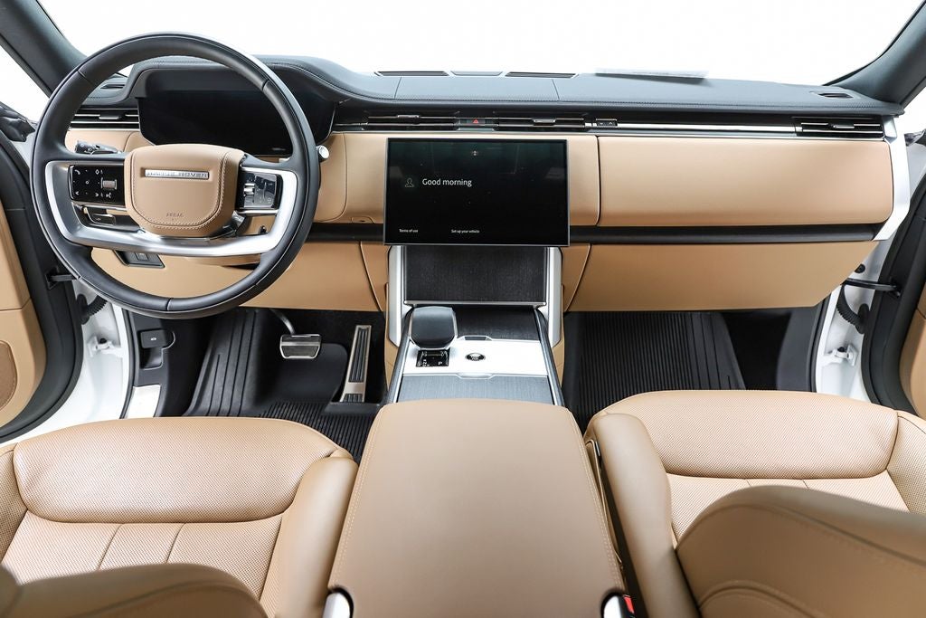 2025 Land Rover Range Rover SE