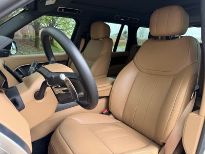 2025 Land Rover Range Rover SE