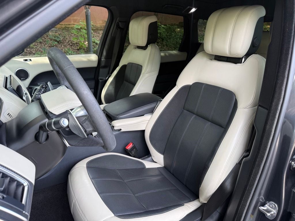 2022 Land Rover Range Rover Sport HST