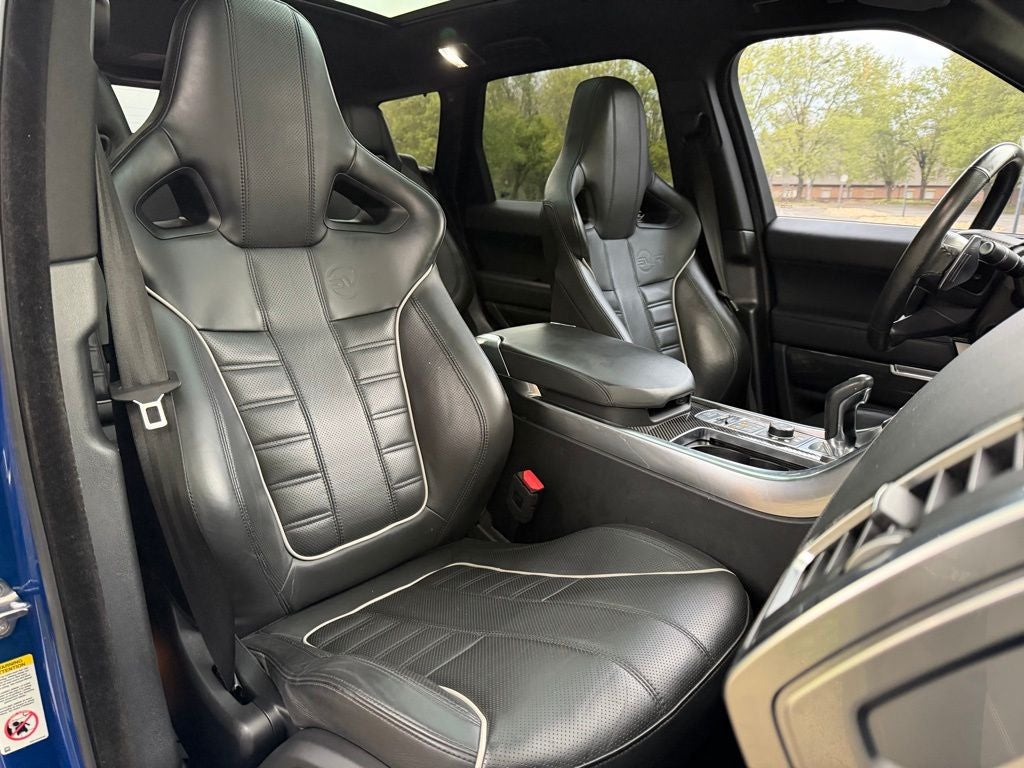 2017 Land Rover Range Rover Sport 5.0L V8 Supercharged SVR
