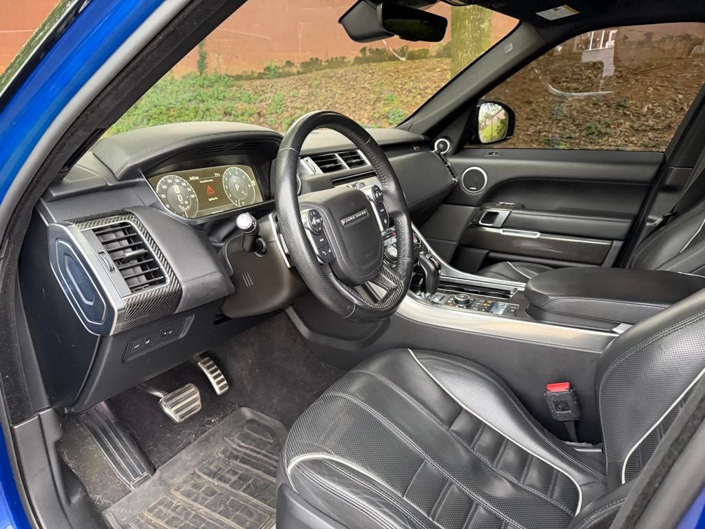 2017 Land Rover Range Rover Sport 5.0L V8 Supercharged SVR