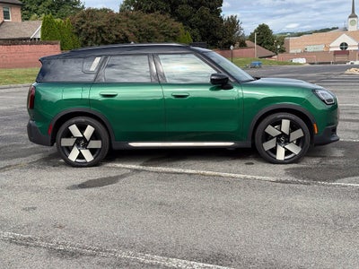 2025 MINI Cooper S Countryman Iconic