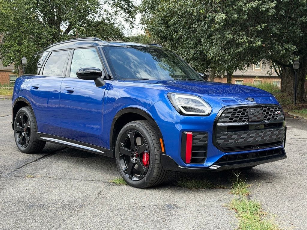 2026 MINI John Cooper Works Countryman Iconic