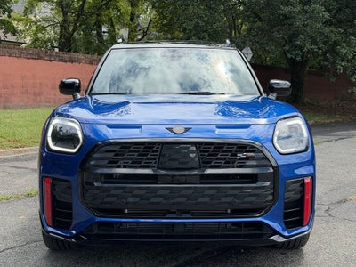 2026 MINI John Cooper Works Countryman Iconic
