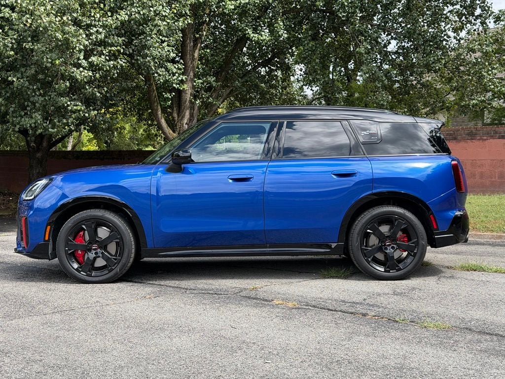 2026 MINI John Cooper Works Countryman Iconic