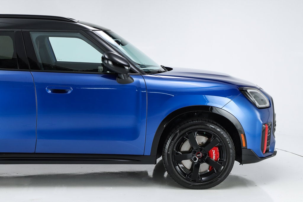 2026 MINI John Cooper Works Countryman Iconic