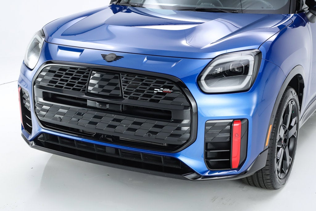 2026 MINI John Cooper Works Countryman Iconic