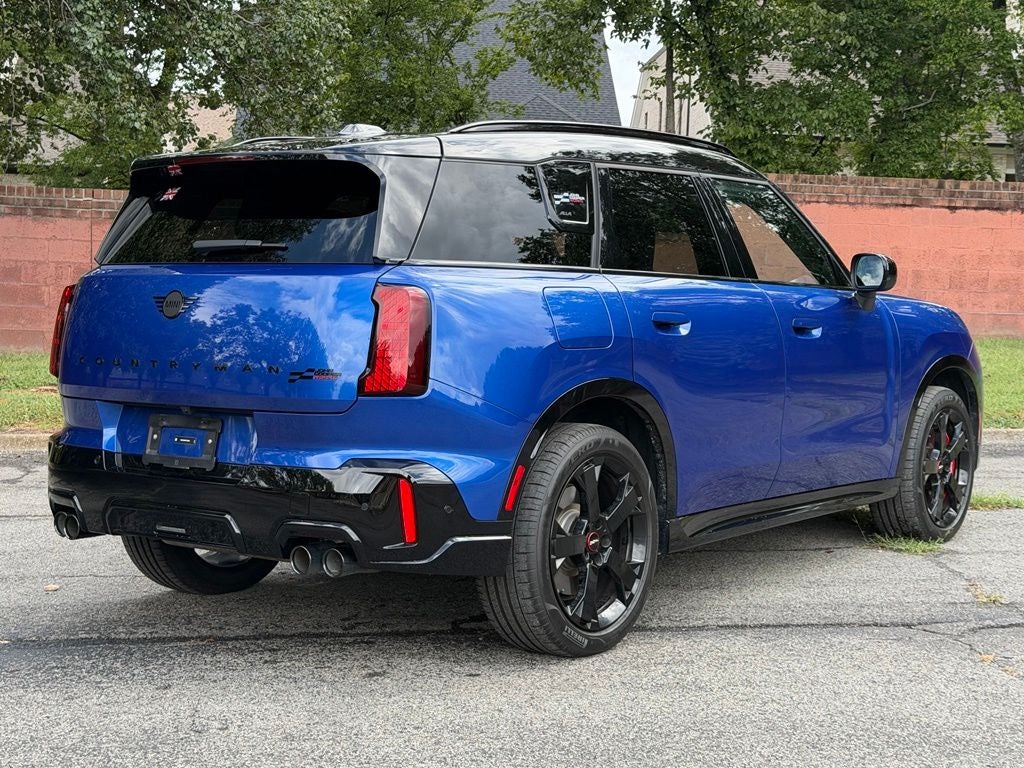 2026 MINI John Cooper Works Countryman Iconic