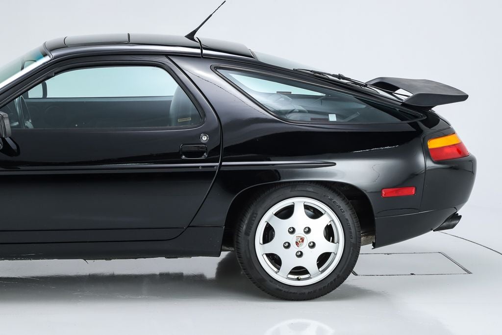 1991 Porsche 928 GT