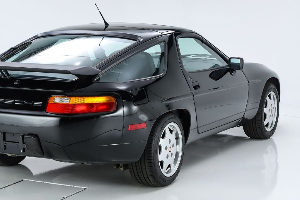 1991 Porsche 928 GT