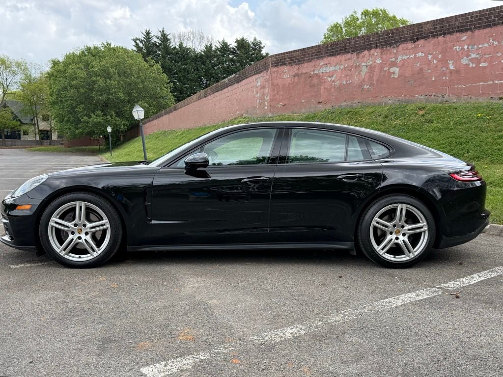 2020 Porsche Panamera 4