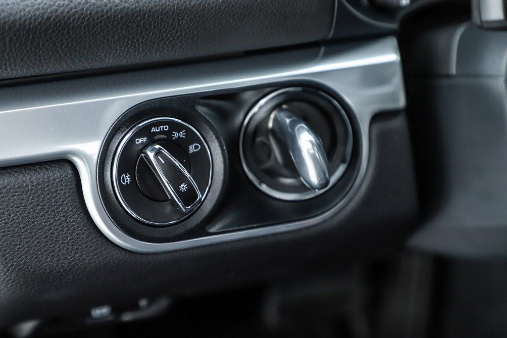 2025 Porsche 718 Cayman Base