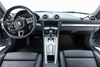 2025 Porsche 718 Cayman Base