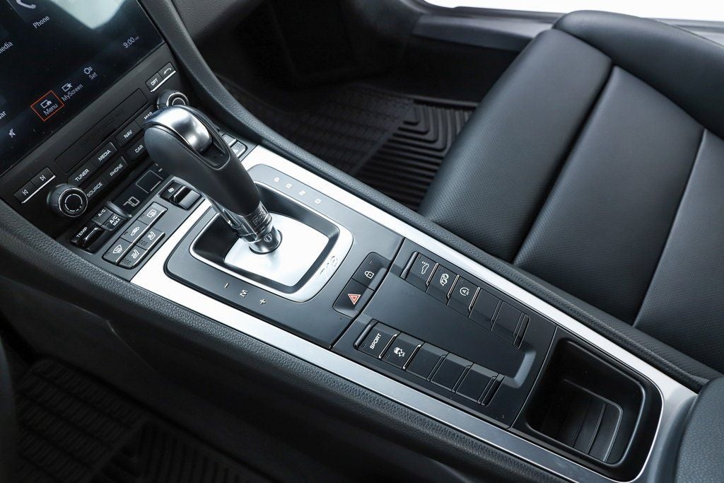 2025 Porsche 718 Cayman Base