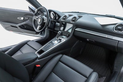 2025 Porsche 718 Cayman Base