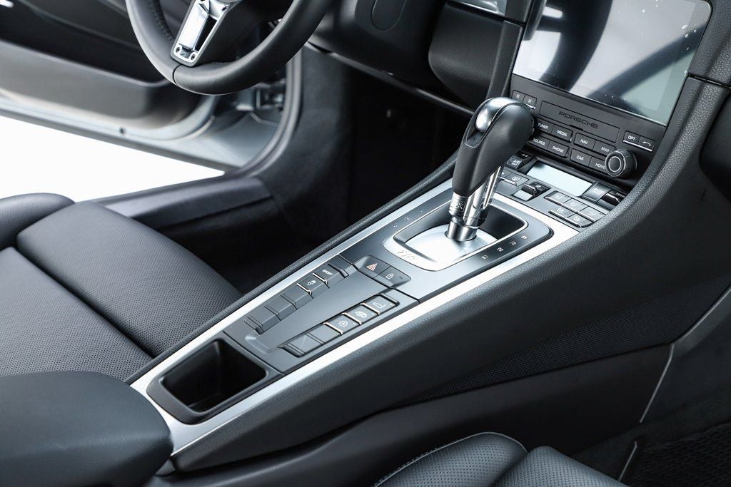 2025 Porsche 718 Cayman Base