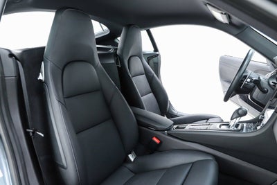 2025 Porsche 718 Cayman Base