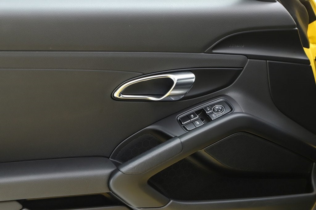 2016 Porsche Cayman Base