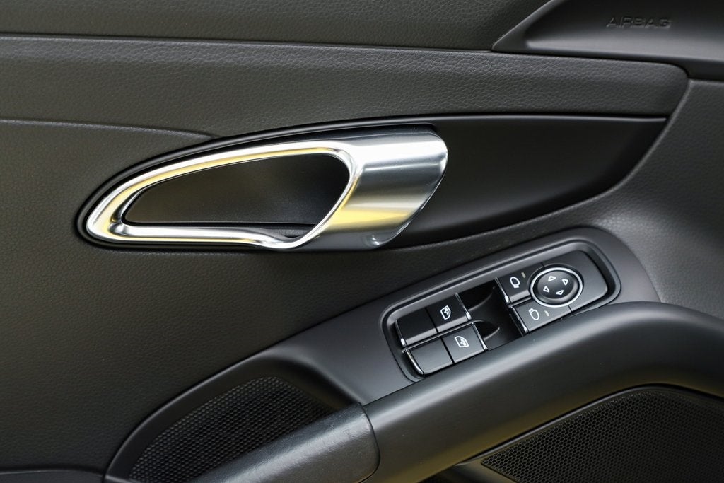 2016 Porsche Cayman Base