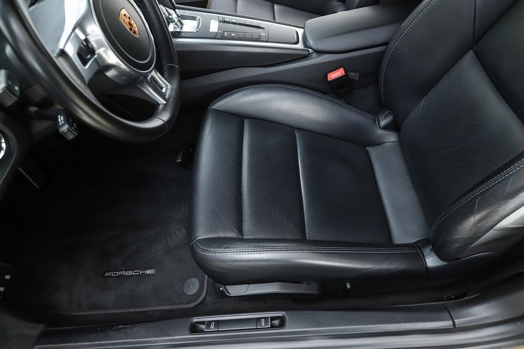 2016 Porsche Cayman Base