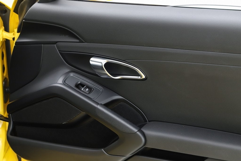 2016 Porsche Cayman Base