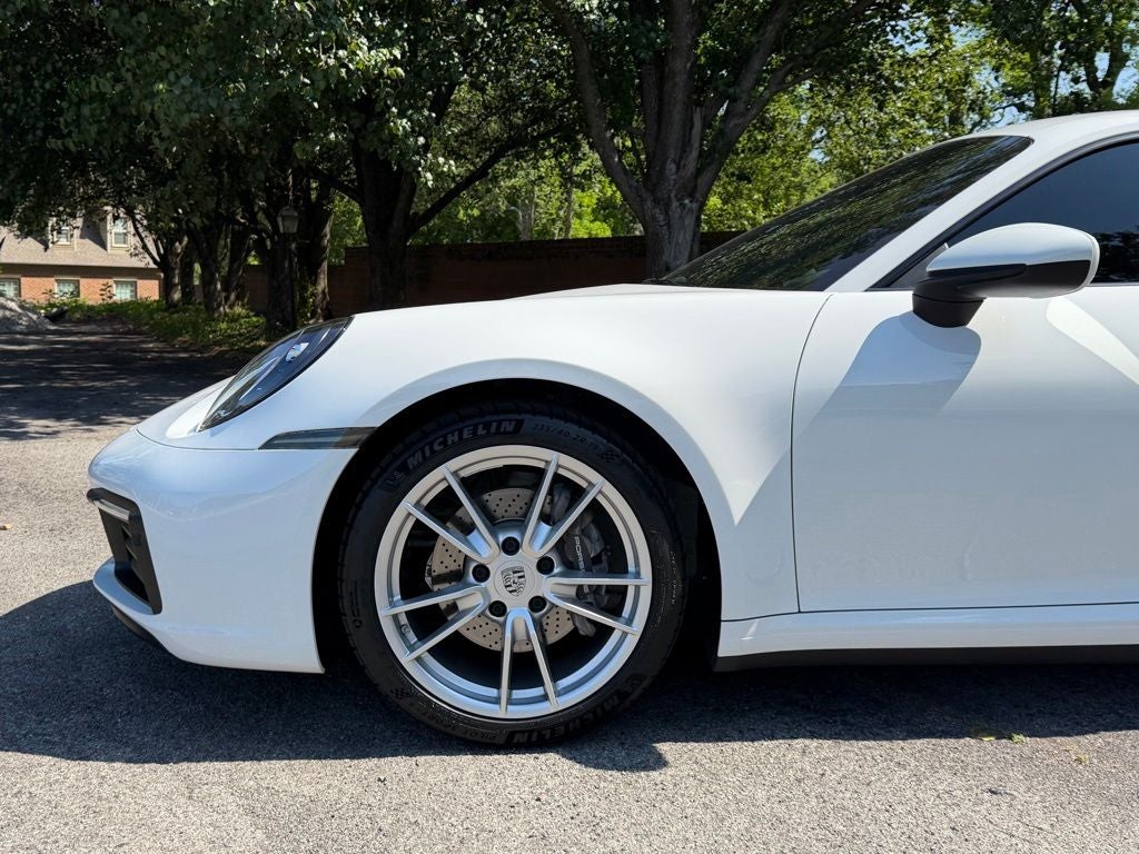 2021 Porsche 911 Carrera