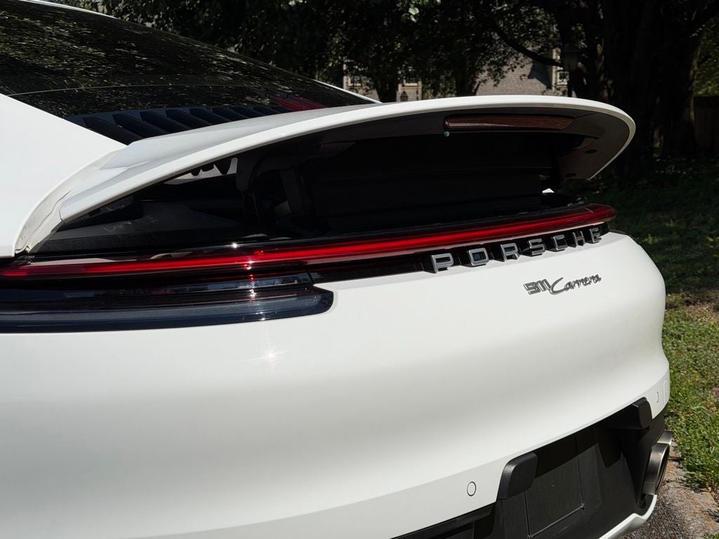 2021 Porsche 911 Carrera