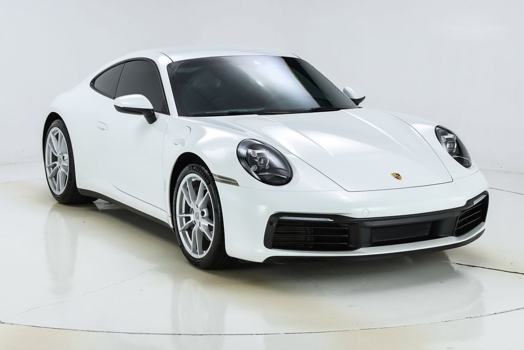 2021 Porsche 911 Carrera
