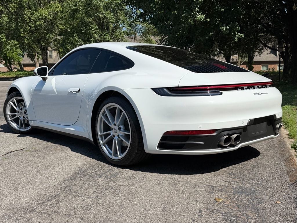 2021 Porsche 911 Carrera