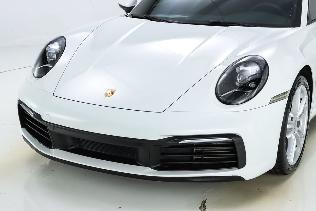 2021 Porsche 911 Carrera