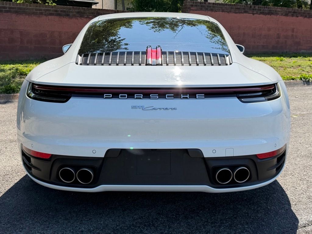 2021 Porsche 911 Carrera