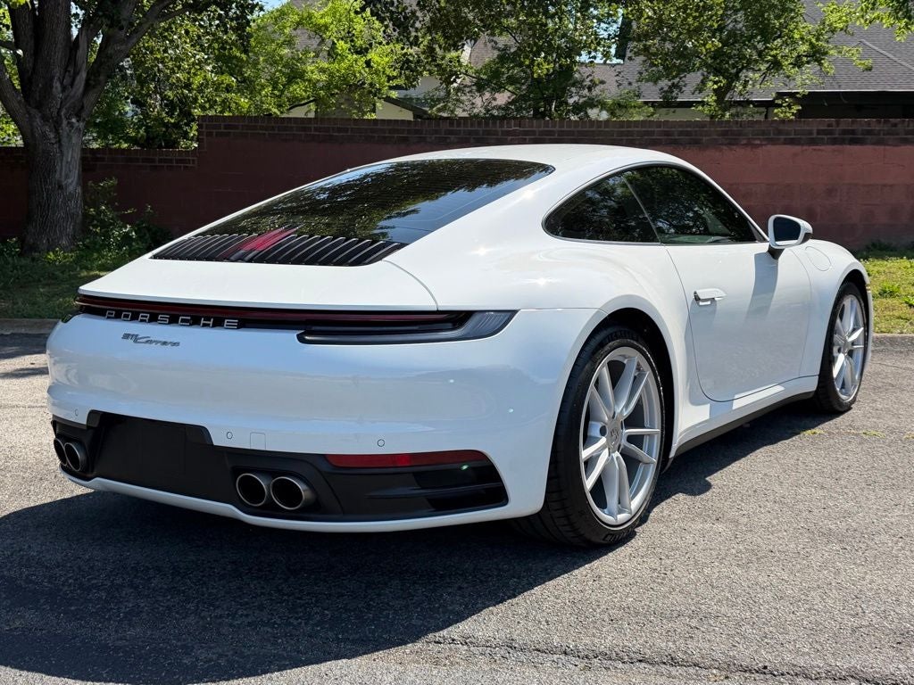 2021 Porsche 911 Carrera