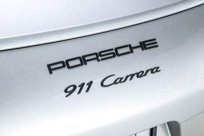 2019 Porsche 911 Carrera